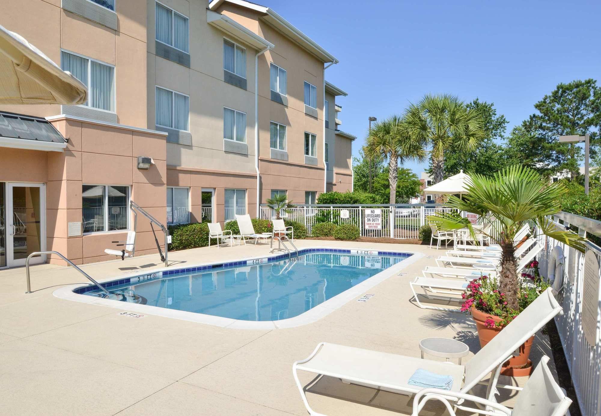 Fairfield Inn And Suites Charleston North/University Area North Charleston Bagian luar foto