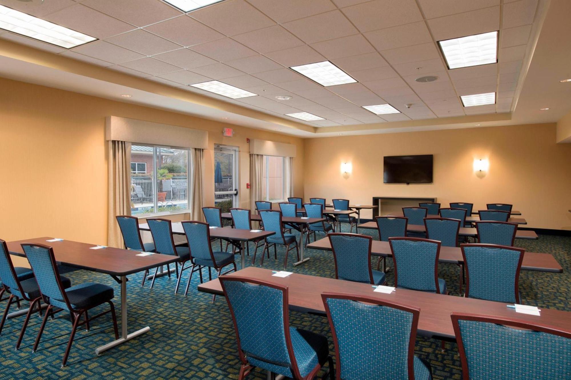Fairfield Inn And Suites Charleston North/University Area North Charleston Bagian luar foto
